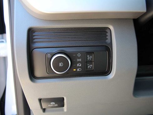 New 2026 Ford F350 XL w/ XL Chrome Package image 44