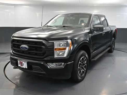 Used 2022 Ford F150 XLT w/ Equipment Group 301A Mid image 13