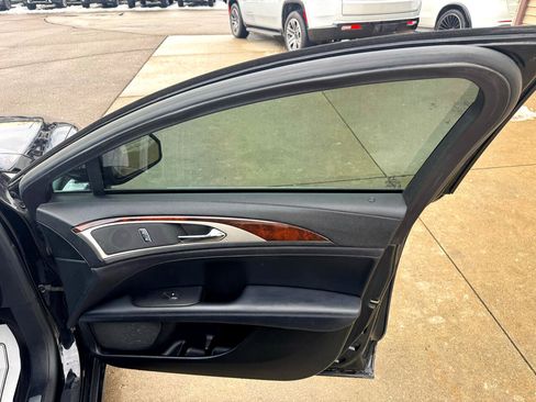 Used 2017 Lincoln MKZ Reserve w/ Climate Package image 15