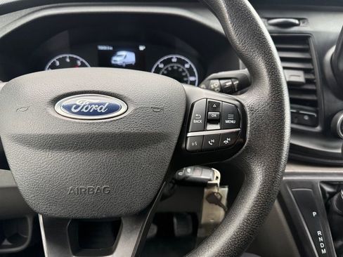 Used 2023 Ford Transit 250 Medium Roof AWD image 29