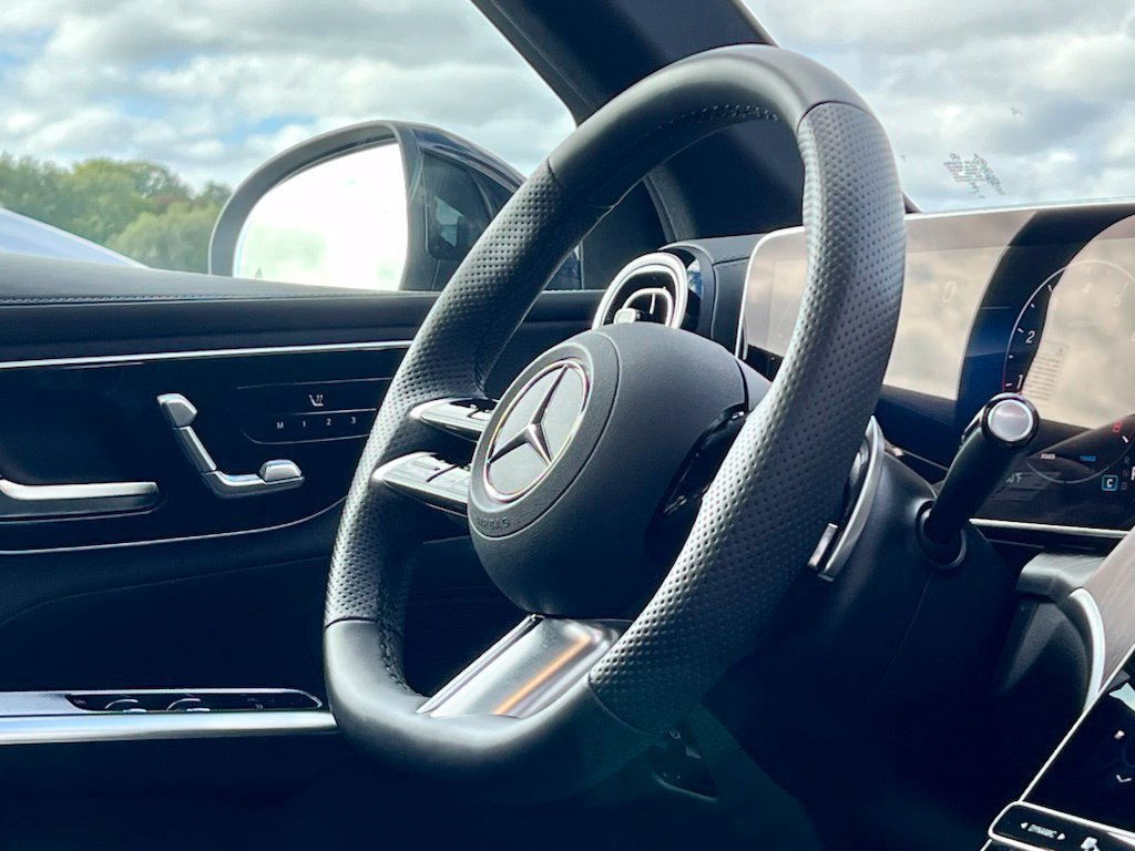 Certified 2026 Mercedes-Benz GLC 300 4MATIC image 15