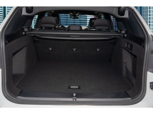 Used 2025 BMW X3 xDrive30i image 9