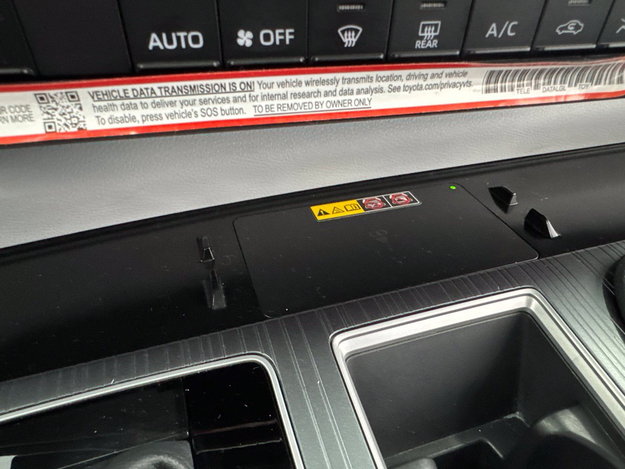 Certified 2026 Toyota Sienna XLE FWD image 29