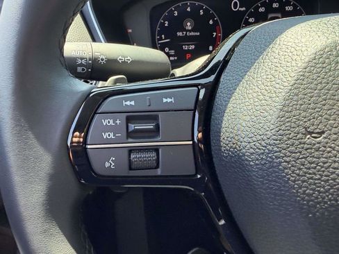 Used 2025 Acura Integra FWD image 31