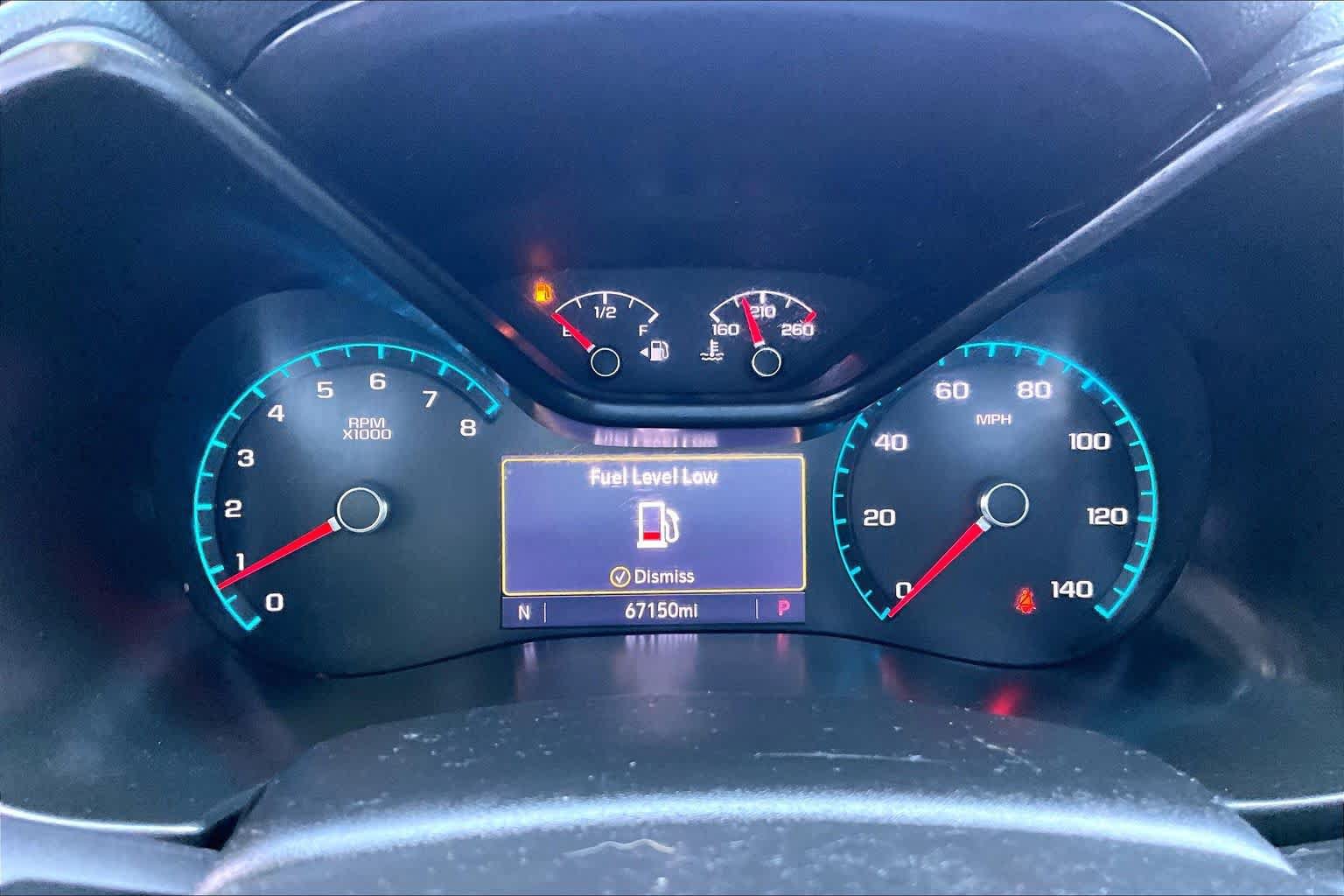 Used 2022 Chevrolet Colorado Z71 w/ Safety Package AWD/4WD image 24