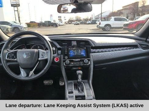 Used 2020 Honda Civic Sport image 4