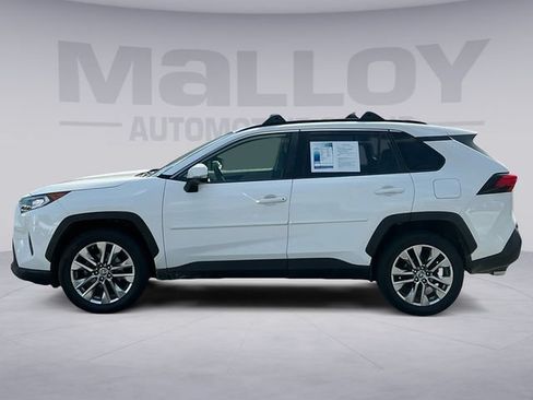 Used 2019 Toyota RAV4 XLE Premium w/ Cold Weather Package AWD/4WD image 2
