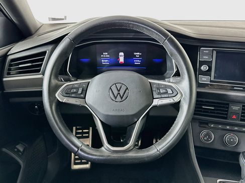 Used 2024 Volkswagen Jetta Sport FWD image 18