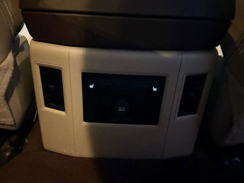 Used 2013 RAM 2500 Laramie w/ Convenience Group image 28