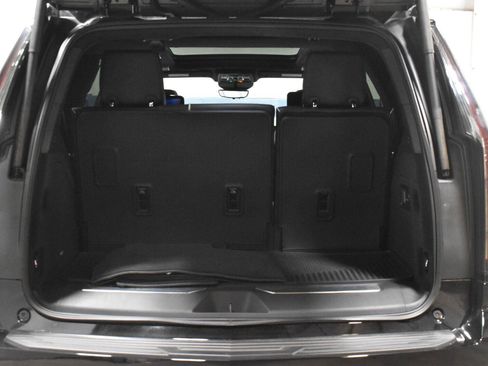 Used 2026 Cadillac Escalade V w/ LPO, ONYX Package AWD/4WD image 28