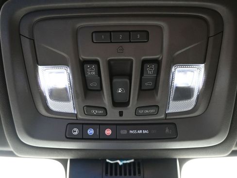 Used 2023 Chevrolet Silverado 1500 LTZ w/ LTZ Premium Package AWD/4WD image 25