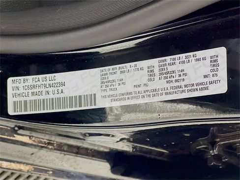 Used 2020 RAM 1500 Limited w/ Black Appearance Package image 34