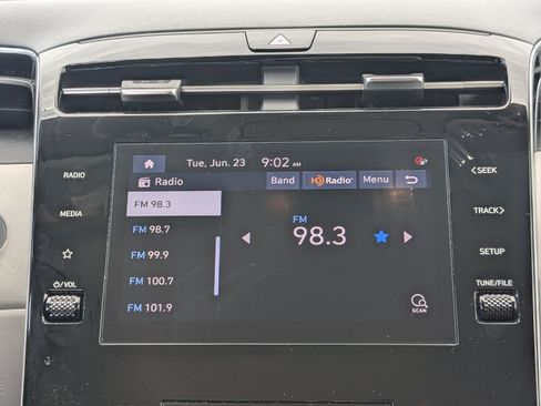 Used 2024 Hyundai Tucson SEL FWD image 19