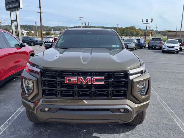 Used 2023 GMC Canyon Elevation w/ Elevation Premium Package AWD/4WD image 2
