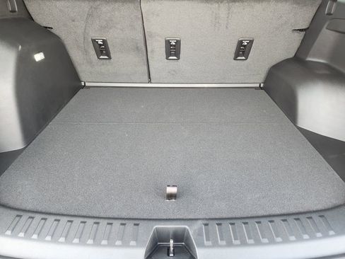 New 2026 Chevrolet Equinox LT image 32