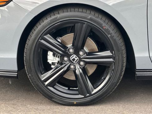 Certified 2025 Honda Accord Sport image 25