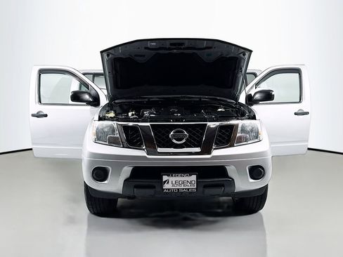 Used 2019 Nissan Frontier SV image 19