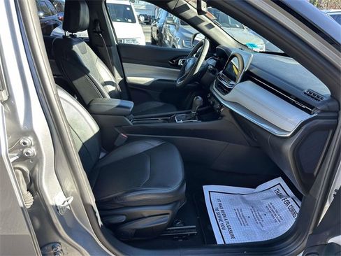 Certified 2023 Jeep Compass Limited image 23