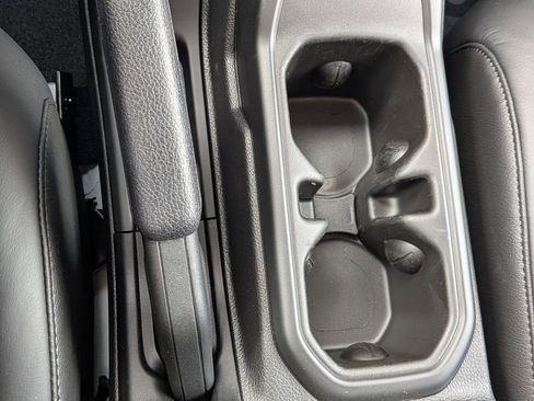 New 2026 Jeep Wrangler Sport S image 19