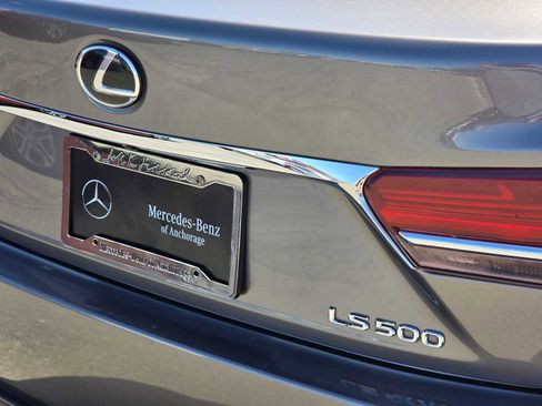 Used 2018 Lexus LS 500 image 32