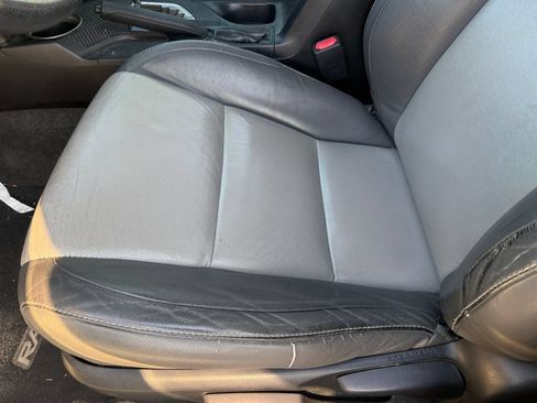 Used 2015 Toyota RAV4 XLE FWD image 12