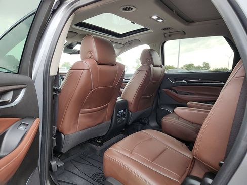 Used 2020 Buick Enclave Avenir w/ Avenir Technology Package image 12