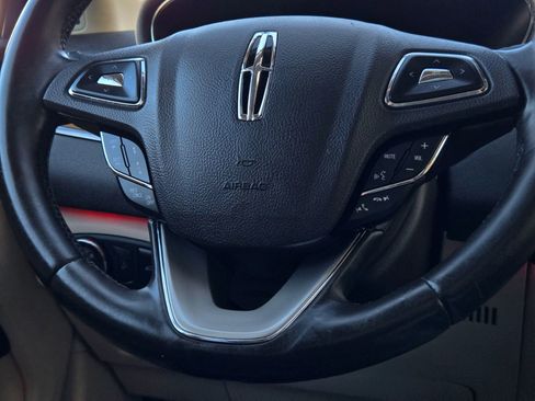 Used 2015 Lincoln MKC Sport Utility 4D w/ Equipment Group 102A Reserve image 27