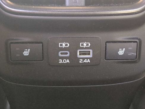 Certified 2024 Subaru Outback Wilderness AWD/4WD image 15