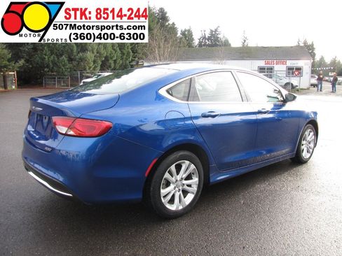 Used 2016 Chrysler 200 Limited FWD image 7
