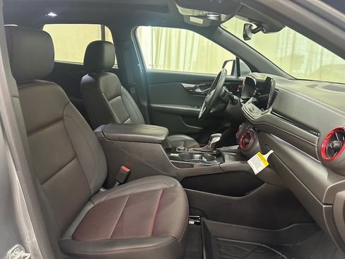 Certified 2025 Chevrolet Blazer RS w/ Enhanced Convenience Package image 26
