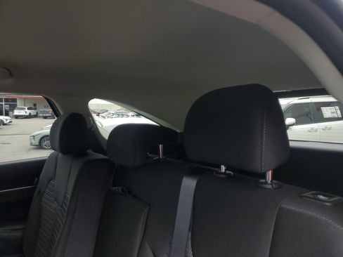 New 2026 Kia Sorento LX image 9