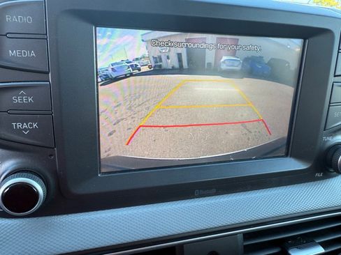 Used 2018 Hyundai Kona SE image 14