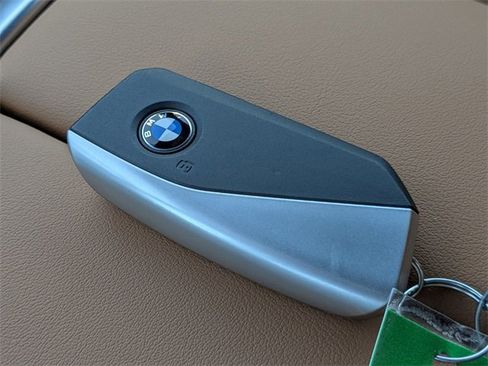 New 2026 BMW X5 xDrive40i w/ Climate Comfort Package image 34