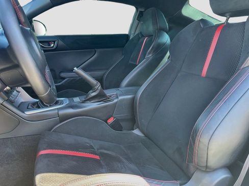 Used 2024 Subaru BRZ Limited RWD image 20