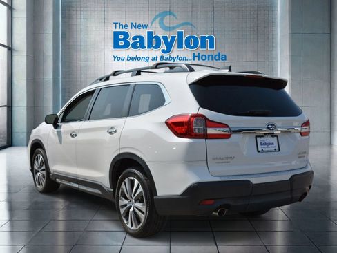 Used 2021 Subaru Ascent Touring AWD/4WD image 3