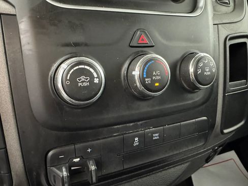 Used 2018 RAM 1500 Tradesman w/ Popular Equipment Group AWD/4WD image 19