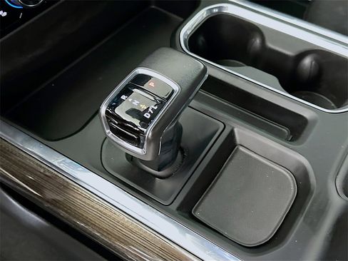 Used 2022 Chevrolet Silverado 1500 RST w/ Convenience Package II image 26