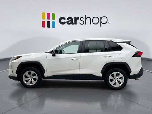 Used 2024 Toyota RAV4 LE image 2