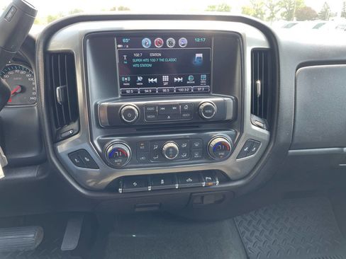 Used 2018 Chevrolet Silverado 1500 LT w/ All Star Edition image 8