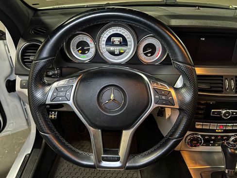 Used 2014 Mercedes-Benz C 300 4MATIC Sedan image 26