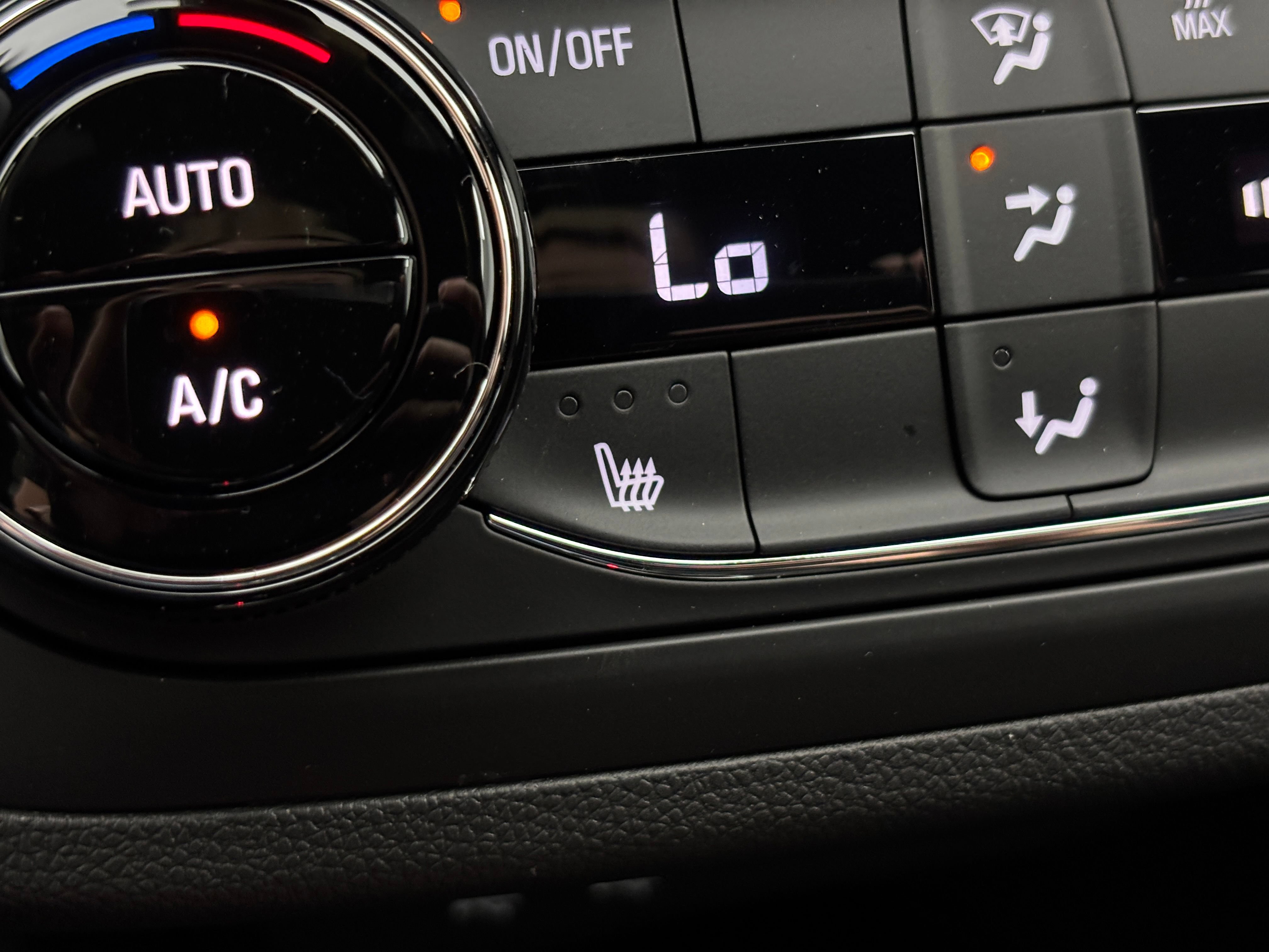 New 2026 Buick Envista Sport Touring w/ Convenience I Package FWD image 5