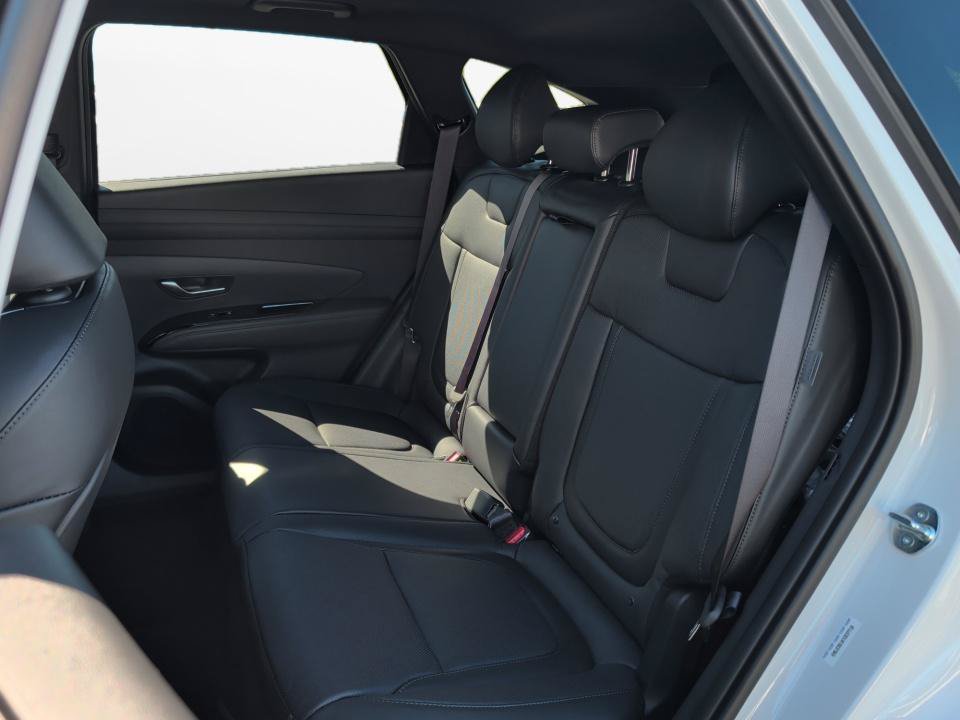 New 2026 Hyundai Tucson Limited AWD/4WD image 12
