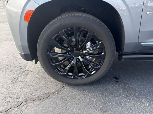 Certified 2022 GMC Yukon Denali image 25