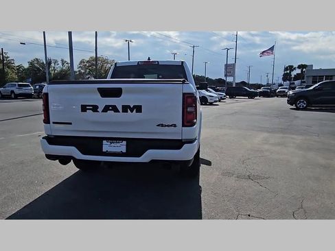 New 2026 RAM 1500 Big Horn w/ Night Edition AWD/4WD image 29