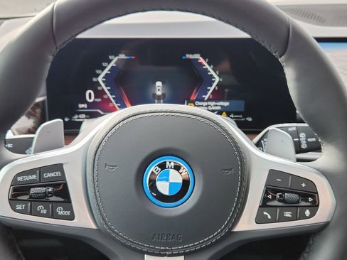 New 2026 BMW X5 xDrive50e w/ M Sport Package image 12