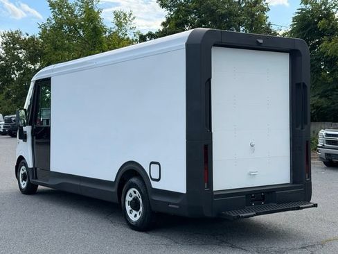 Used 2024 Chevrolet Brightdrop 600 w/ Commercial Equipment Package AWD/4WD image 10
