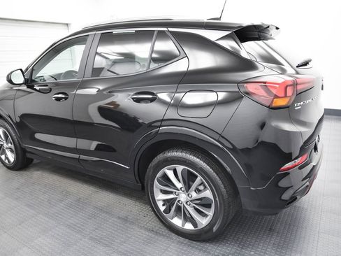 Used 2023 Buick Encore GX Select w/ Sport Touring Package image 5