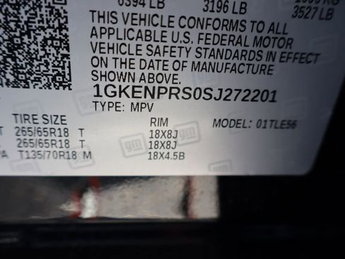Used 2025 GMC Acadia AT4 w/ LPO, Floor Liner Package AWD/4WD image 39