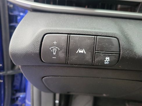 Certified 2023 Hyundai Elantra SEL w/ Convenience Package image 18