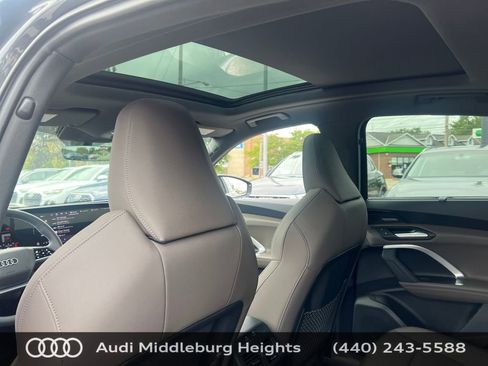 Used 2025 Audi Q5 Premium Plus w/ Premium Plus AWD/4WD image 34